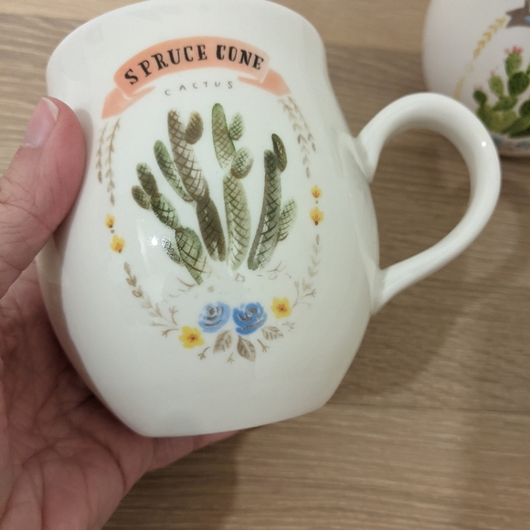 Set of cactus mugs - Picture 9 of 10
